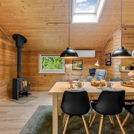 Jorina - 700m To The Fjord By Interhome Feriehus *