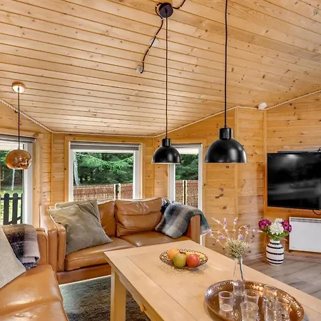 Feriehus Jorina - 700m To The Fjord By Interhome *