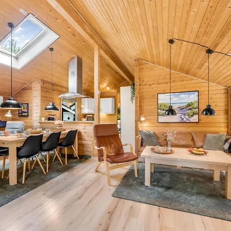 Feriehus Jorina - 700m To The Fjord By Interhome *